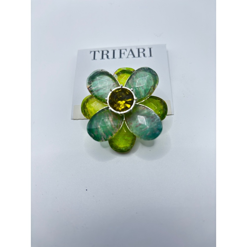 Trifari Green Flower Brooch Silver Tone Lime Emerald Petals Rhinestone Pin NEW